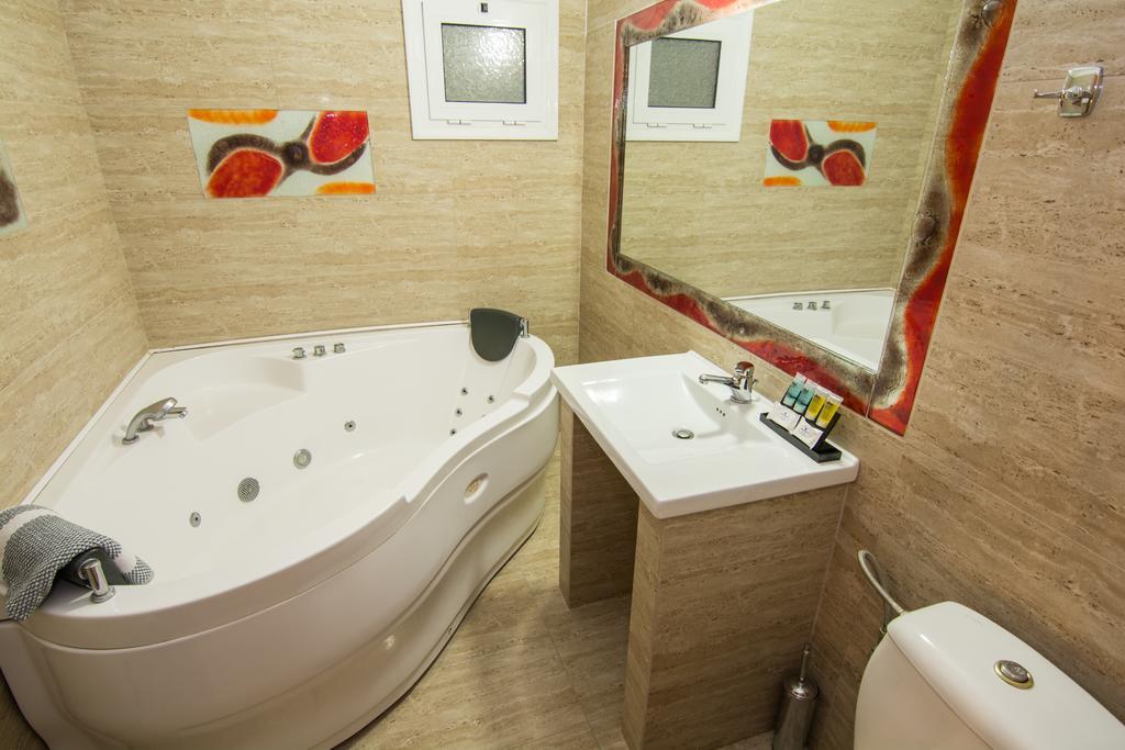 Hotel Alexandros Doxato Eksteriør billede